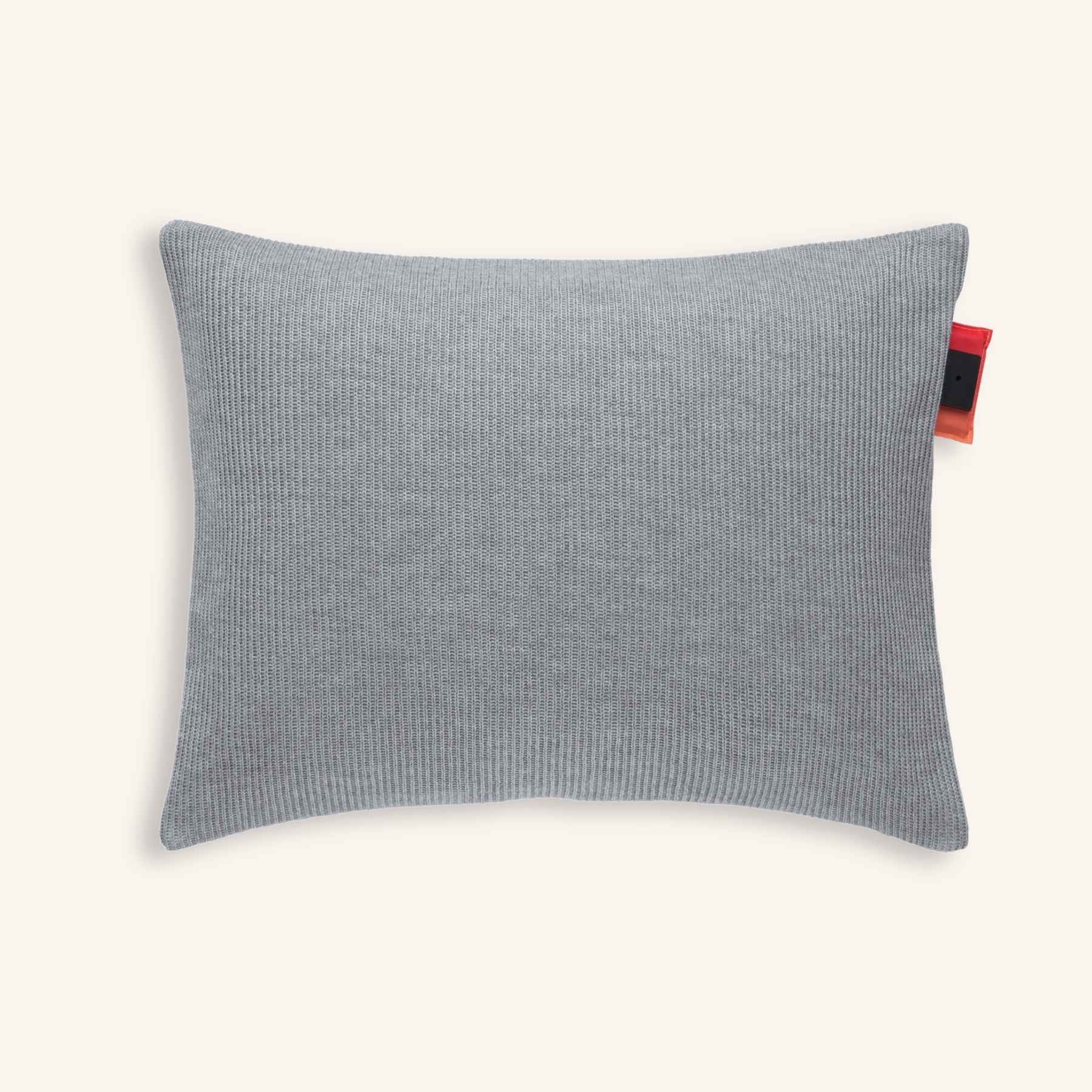 Snoovi™ 18” x 24” | Knitted