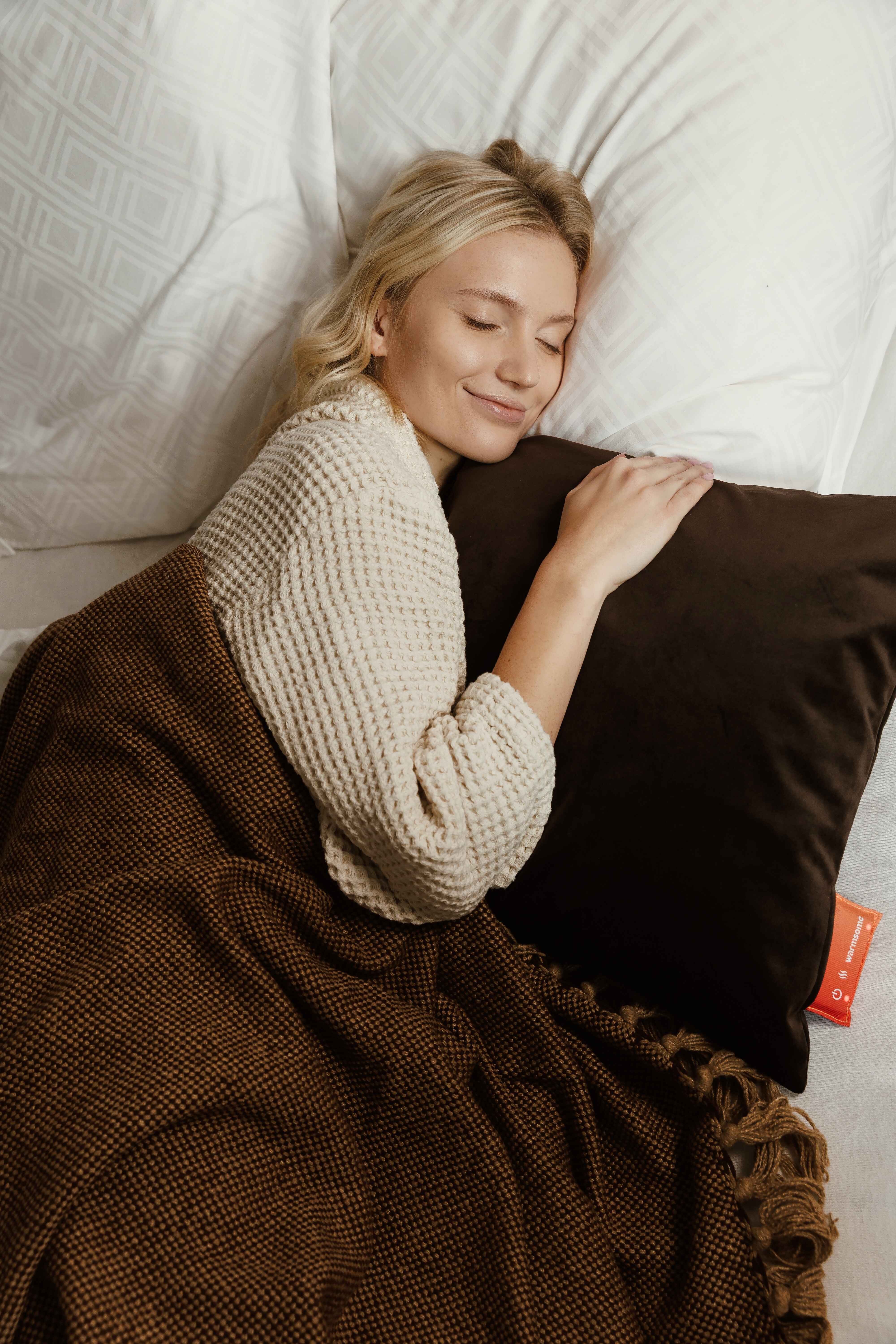 Snoovi™ 18” x 24” | Velvet